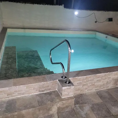 Casa Oasis, Agradable Casa Con Piscina En Zona Tranquila *