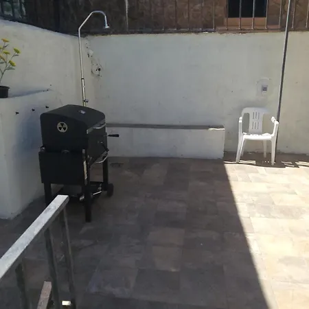 Casa Oasis, Agradable Casa Con Piscina En Zona Tranquila Puertollano