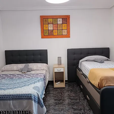 Casa Oasis, Agradable Casa Con Piscina En Zona Tranquila Сasa de vacaciones Puertollano